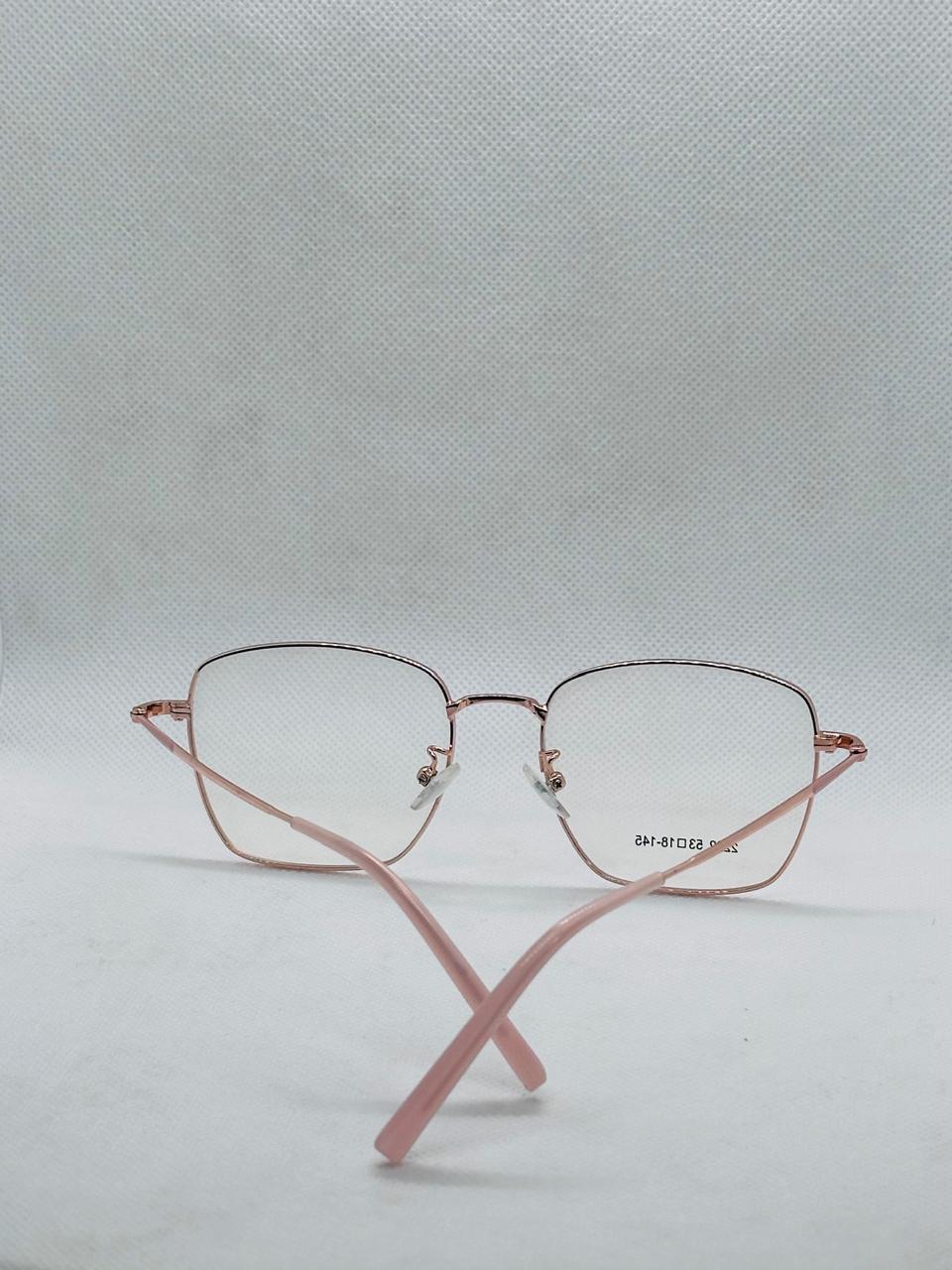 delicate light pink Eye-wear-women-Metal Frame-Eye-wear